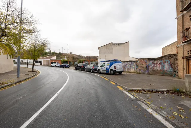 SE VENDE TERRENO URBANO PLURIFAMILIAR ZONA REAL DE CARTUJA Y JARDINES DEL TRIUNFO — 22
