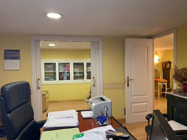Clínica con licencia sanitaria en Avenida de Andalucía, RESIDENCIAL LAS ADORATRICES — 40
