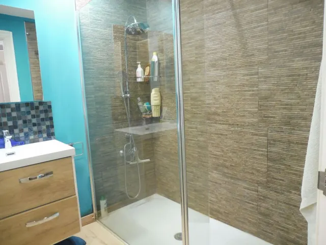 Espectacular apartamento de 3 dormitorios en primera línea de playa — 24