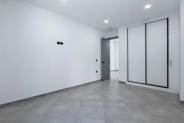 Vivienda a estrenar en urbanización privada en Parque Almunia con sauna, gimnasio y piscina comunitaria. — 16
