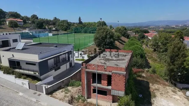 Chalet 4 habitaciones 265m² en venta - Merelim (São Paio) -  - foto 2