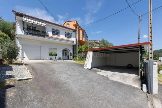 Casa en Ribadavia — 25