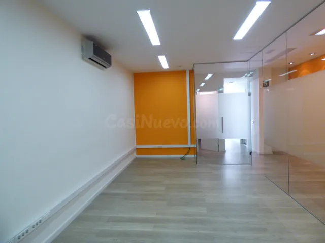 Local comercial en alquiler en Manresa – Zona  universidad — 5