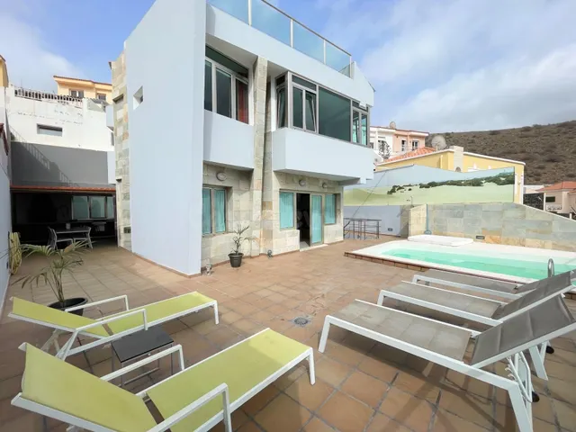 Villa con piscina privada en exclusiva zona residencial de A - foto 4