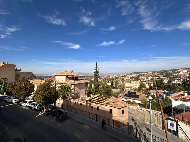 ¡estrena calidad de vida en el barrio de Monachil! — 15