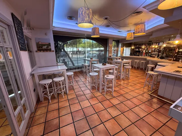 REF: C135 GRUPO INMOTEKA INMOBILIARIA TRASPASA RESTAURANTE Z - foto 4