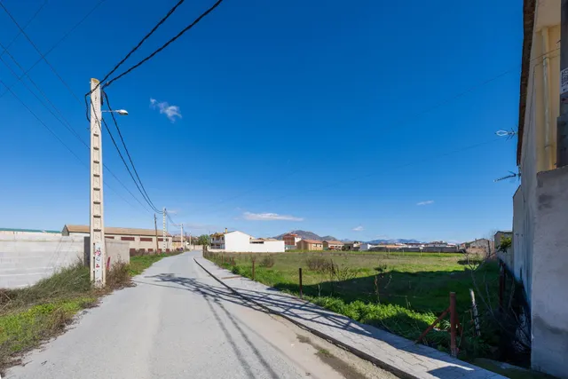 Solar Urbano en Fuente Vaqueros — 9