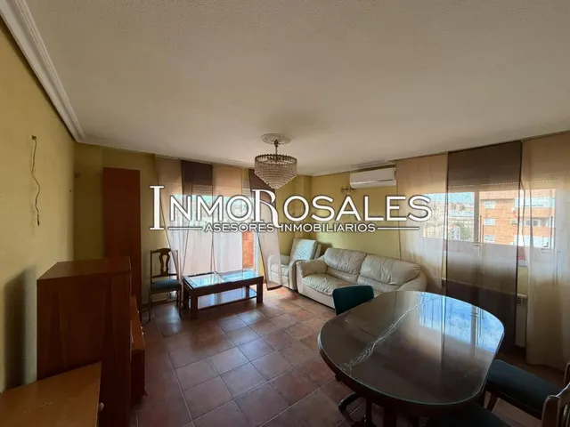 PISO EN VENTA EN AVENIDA DE ROSALES