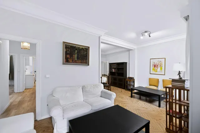 Amplio Piso en Venta en Ciudad Universitaria, Madrid - ¡Oportunidad Única! — 7