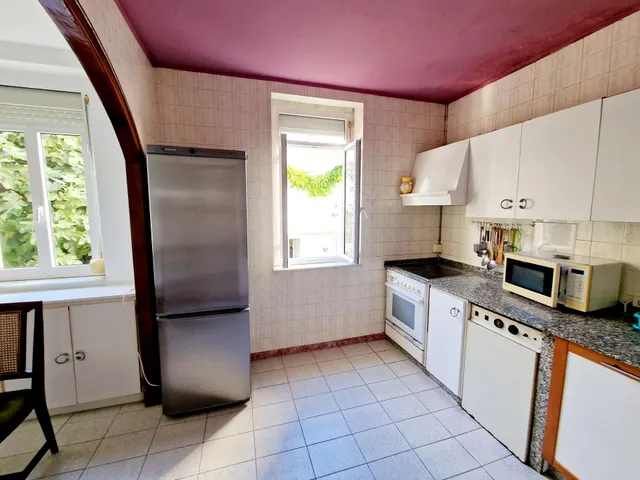 EXCLUSIVO CONJUNTO DE DOS CASAS CON JARDÍN Y GARAJE A 300 METROS DE LA PLAYA DE A RAPADOIRA – FOZ — 17