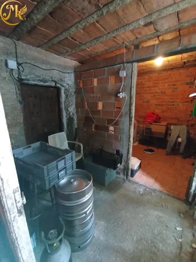 Traspaso Bar-Restaurante junto al Hospital Valdecilla, se traspasa por  jubilación. — 17