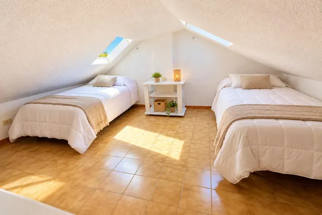 Apartamento con encanto de 1 dormitorio, buhardilla y terraza en Los Cristianos — 10