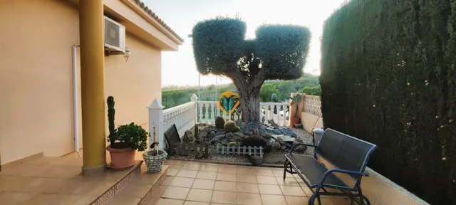 CHALET INDEPENDIENTE CON POSIBILIDAD DE HACER UN HOTEL RURAL - foto 3
