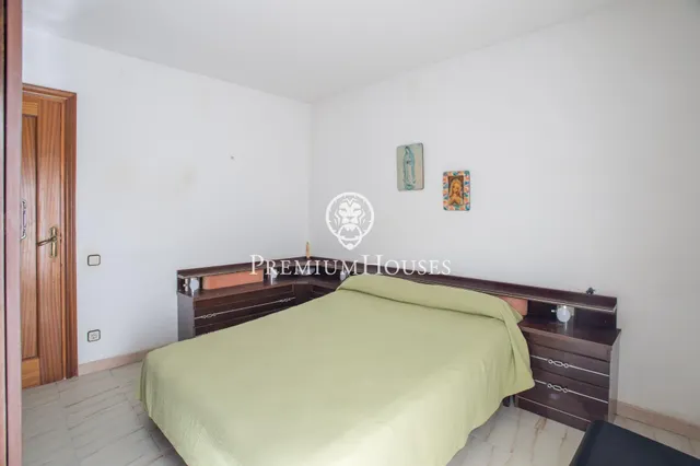 Espectacular Casa en Alella con Vistas al Mar y Dos Viviendas — 17