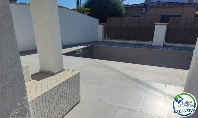 Bonita casa con piscina y apartamento para invitados y piscina. — 18