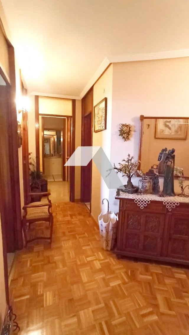 Espectacular Piso en La Goteta — 30