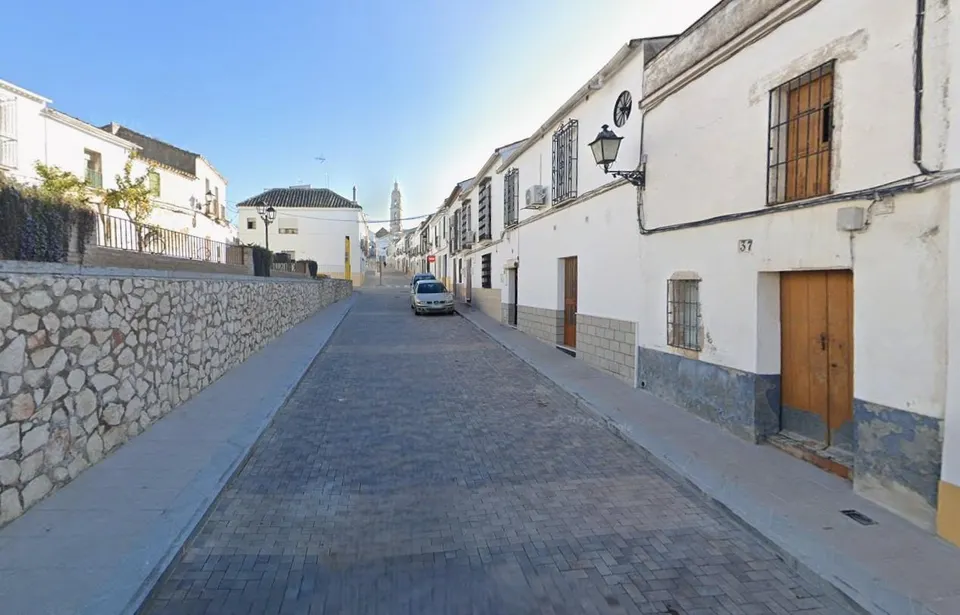 Venta de vivienda en Bujalance, Córdoba. ACTIVO INMOBILIARIO SIN POSESIÓN, NO SE PUEDE VISITAR.