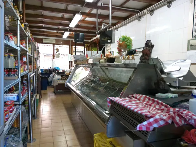 LOCAL EN ALQUILER CON OPCIÓN DE COMPRA - foto 2