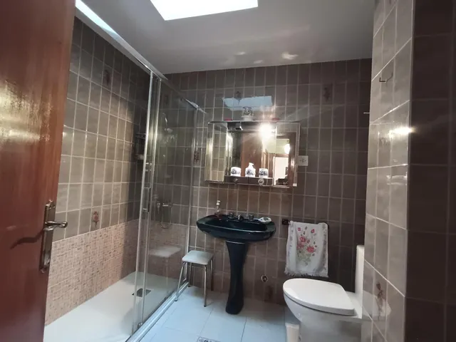 Amplia y Luminosa Casa en Pedregalejo Alto — 17