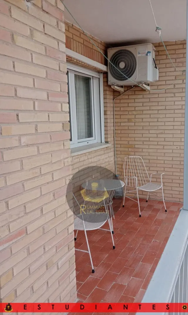 EST / Piso de CUATRO Dormitorios en Cartuja - foto 2