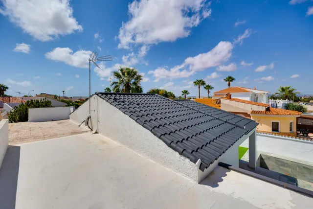 Exclusivo chalet con piscina en san luis – Torrevieja — 6