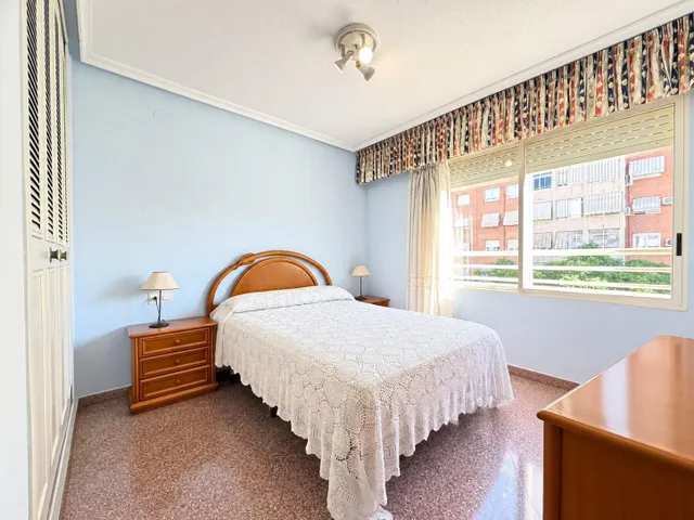 Vivienda con vistas a Plaza América, 3 dormitorios y garaje incluido — 16