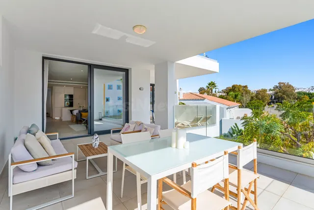 Apartamento 2 habitaciones 113m² en venta - Costa Del Sol - foto 2