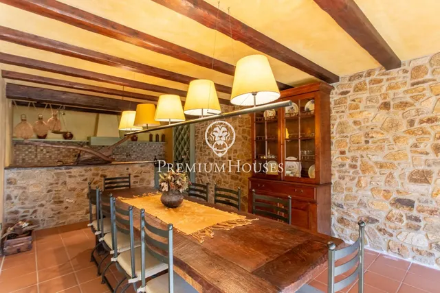 Casa en venta en Montornès del Vallès — 24