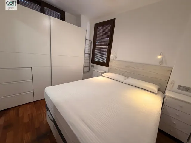 Acogedor Apartamento Reformado en el Corazón de Granada — 13
