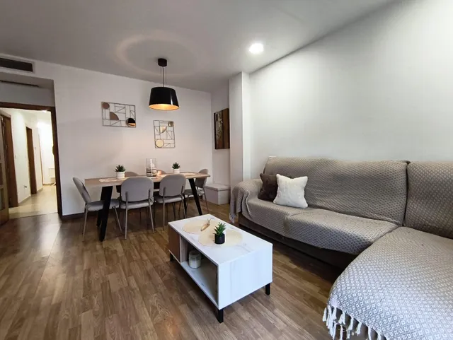 “Barbacoas, siestas y cenas bajo las estrellas: terraza de 90 m2” — 12