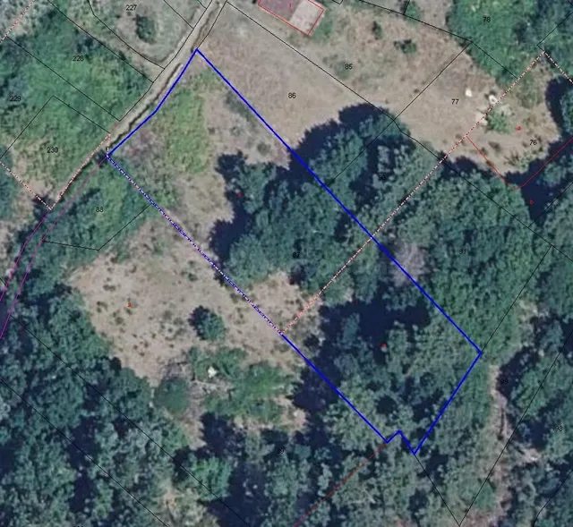 VENTA DE FINCA URBANA CORTIÑAS — 3
