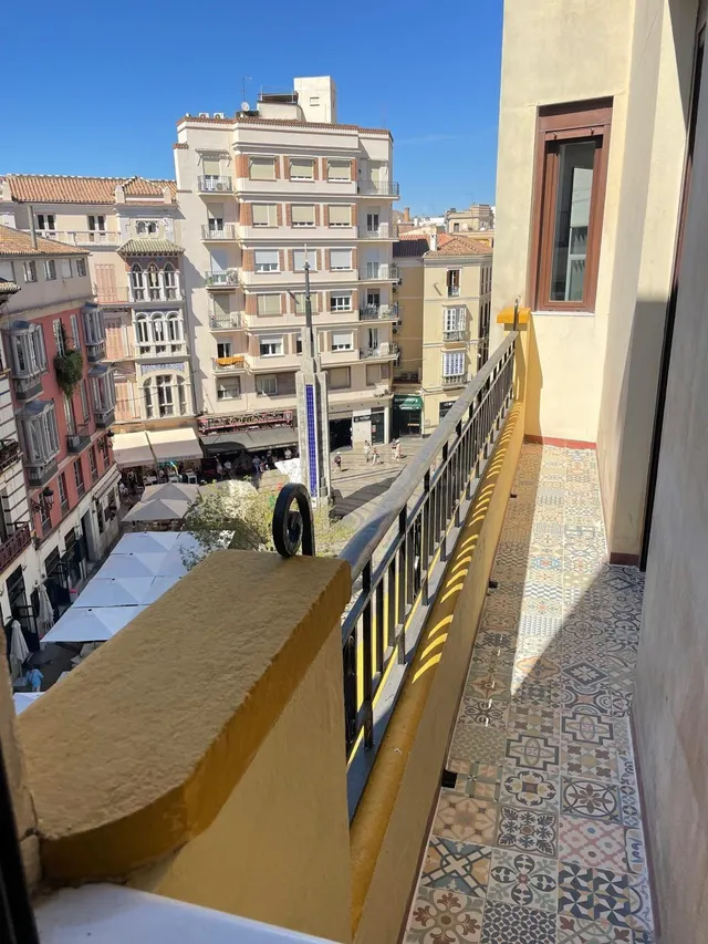 FANTASTICO APARTAMENTO TOTALMENTE REFORMADO A ESTRENAR EN CE - foto 5