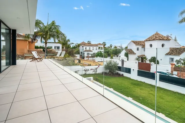 Chalet 5 habitaciones 642m² en venta - Marbella — 16