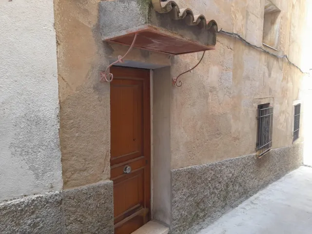 OPORTUNIDAD CASA DE PUEBLO EN GARCIA  (Ribera d´Ebre) PARA REFORMAR — 37