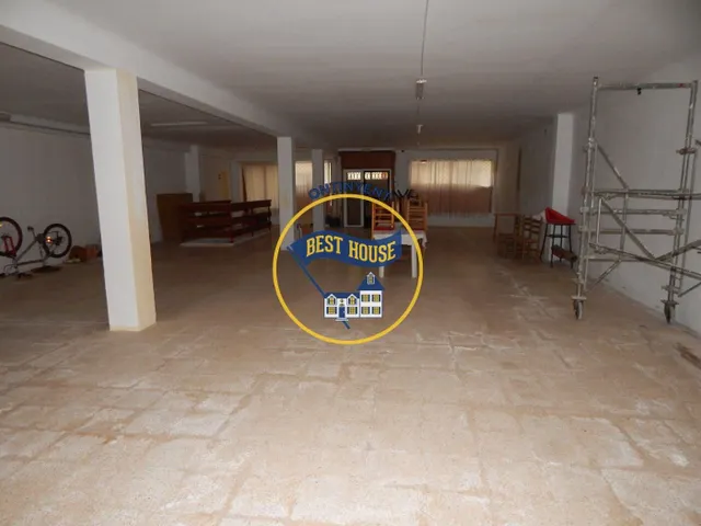 PRIMER PISO SIN ASCENSOR Y LOCAL PLANTA BAJA A LA VENTA EN AIELO DE MALFERIT — 33