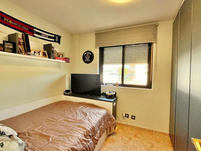 Piso de 4 habitaciones con terraza y ascensor en Ferreries - VPO — 19