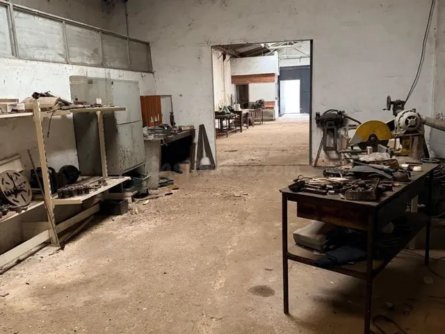 En venta, local comercial de 213 m2 ideal para diseñar tu proyecto a medida!! — 2