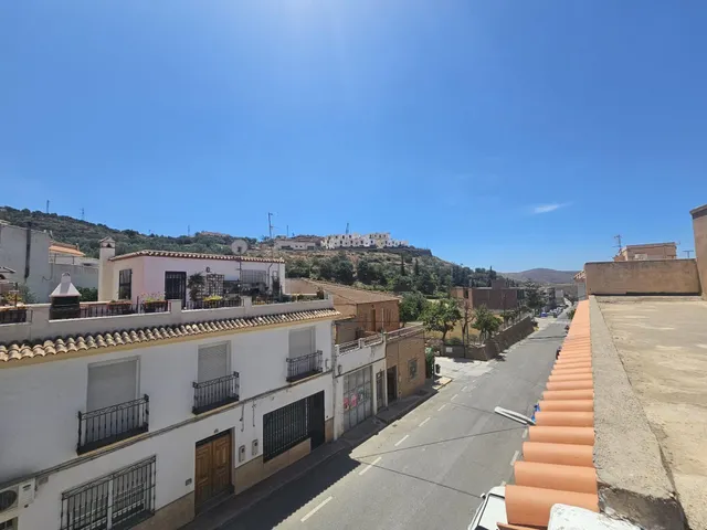 VIVIENDA EN LA CARRETERA PRINCIPAL DE ALCOLEA — 38