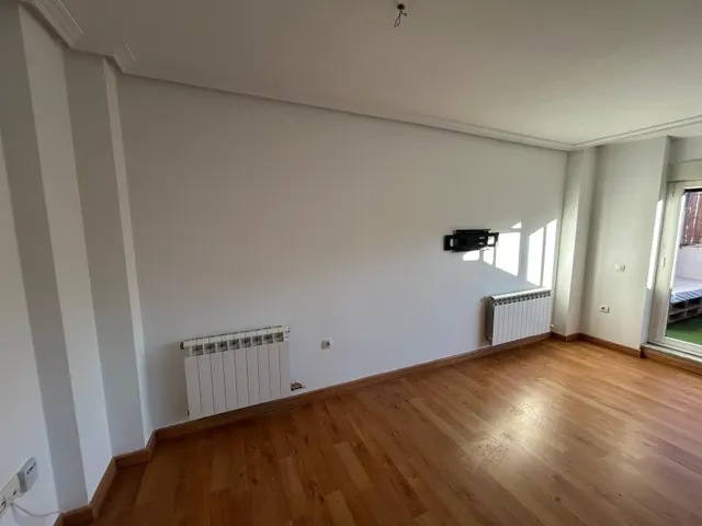 VENTA ÁTICO JUNTO CARRETERA LEDESMA — 8