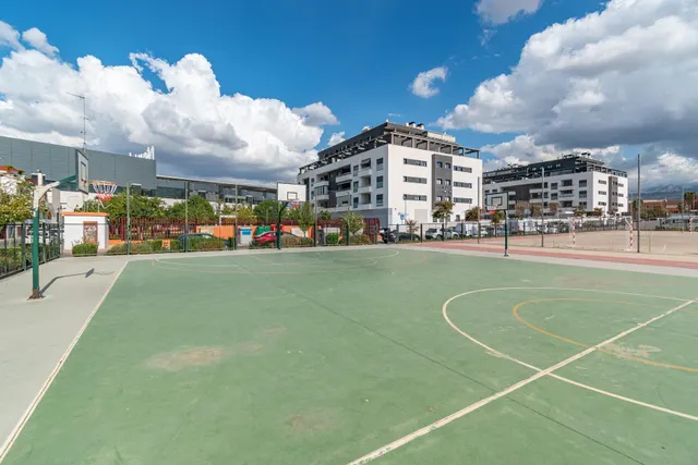 Exclusiva vivienda en Residencial Nevada — Urbanización de lujo junto al Centro Comercial Nevada — 10