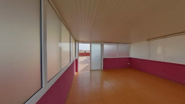 OKUPADO-PISO TIPO CASA BIS DE 4 habitaciones — 24