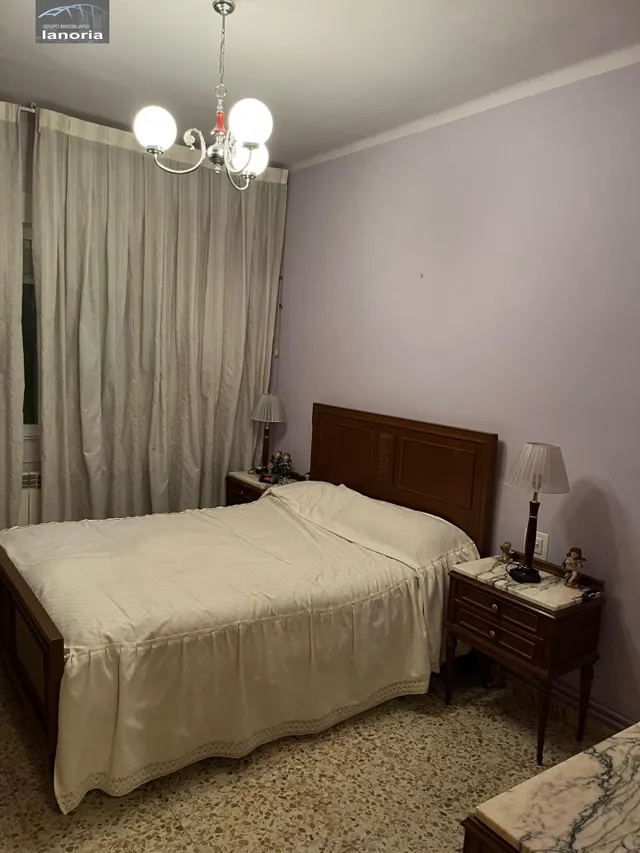 Grupo la Noria Vende Piso de 3 Dormitorios, 1 Baño y Trastero en Zona Industria. — 6