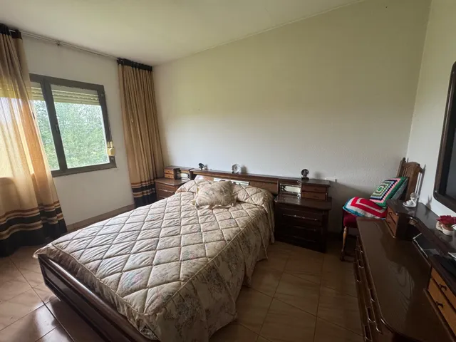 CASA CON TERRENO EN VALDELALOBA — 13