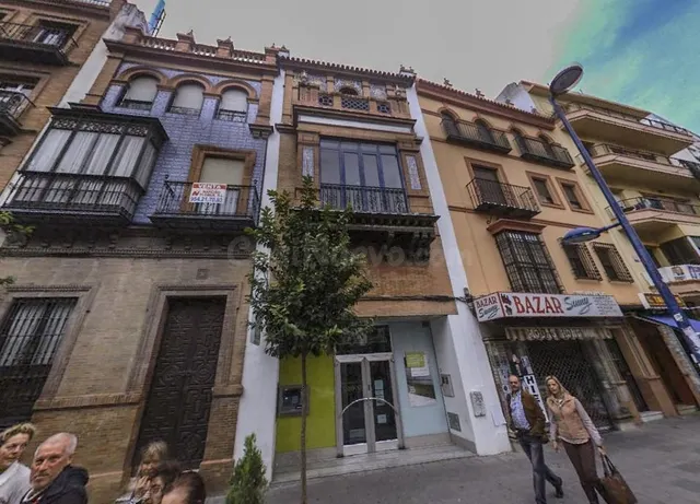 EDIFICIO EN VENTA EN PLENA CALLE SAN JACINTO. — 3