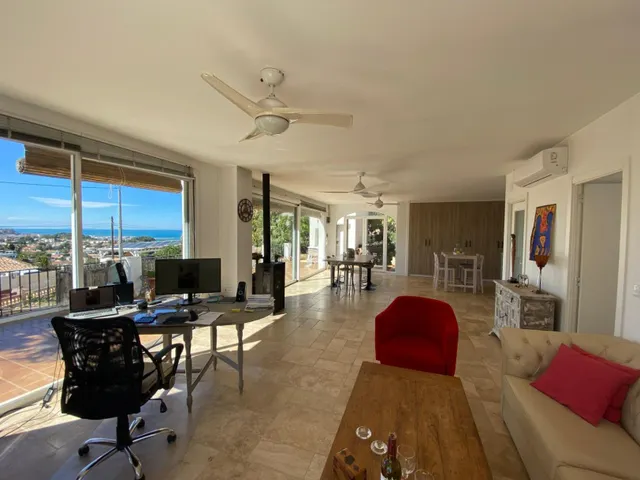 Villa Ibicenca con vistas panorámicas al Mar y a la Montaña en Dénia — 6