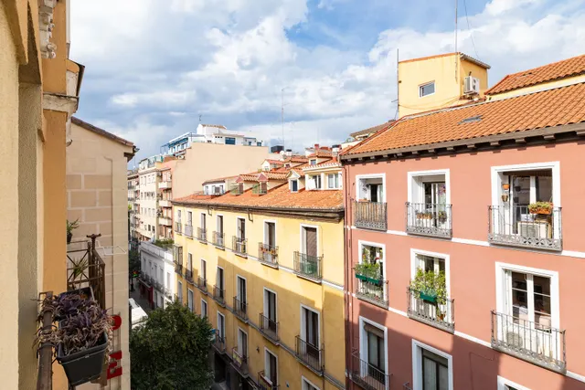 Una vivienda amplia y bien distribuida en Antón Martín — 24