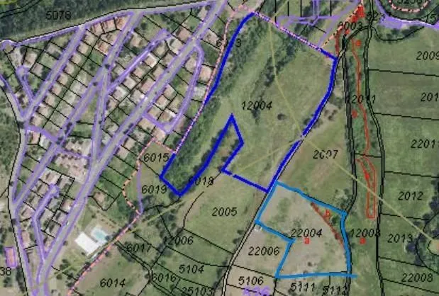 TERRENO URBANIZABLE DE CASI 6 HECTAREAS — 11