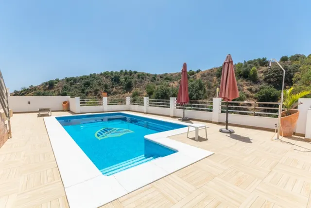 Chalet 5 habitaciones 363m² en venta - Riviera del sol - foto 4