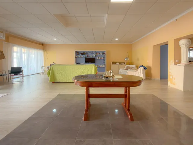 Exclusiva Casa tipo loft con gigantescos espacios y excelent - foto 5