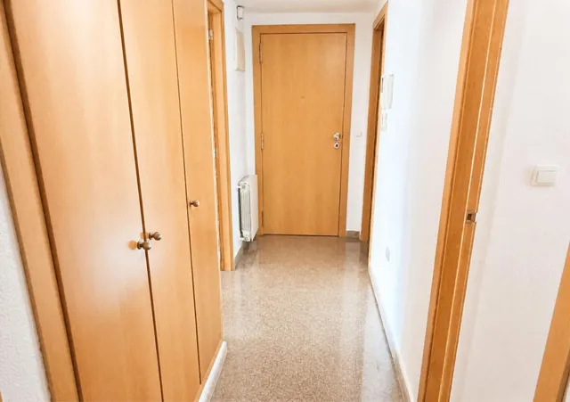 Piso de 3 habitaciones y 2 baños cerca del centro histórico de Valencia — 6